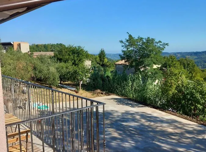 La Morice בית נופש גוארדיאגרלה