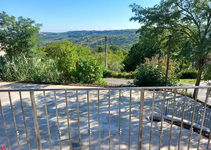 בית נופש La Morice *